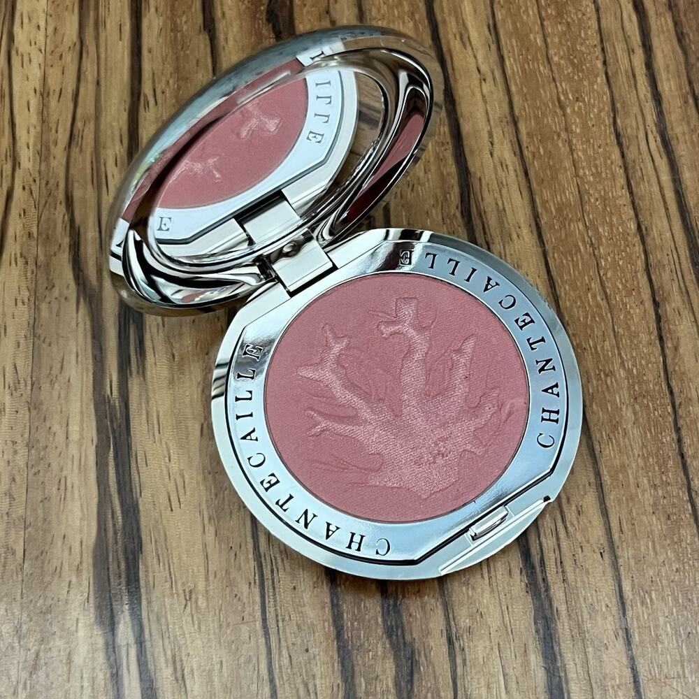 Chantecaille Cheek Shade Blush Laughter Coral .08 oz / 2.5g